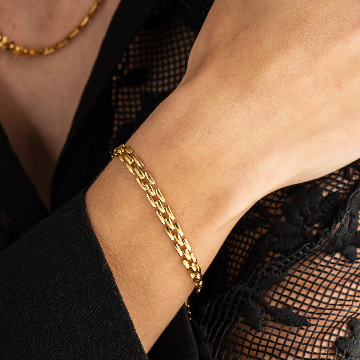 Squared Chain Bracelet