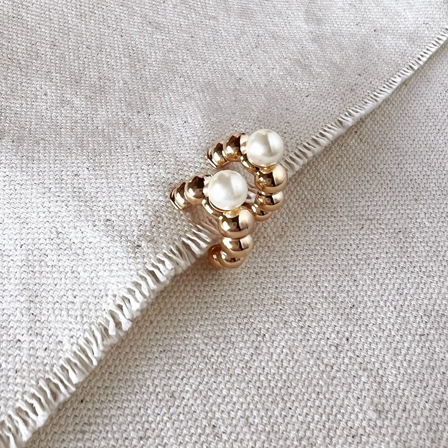 Beaded C-Hoop With Pearl