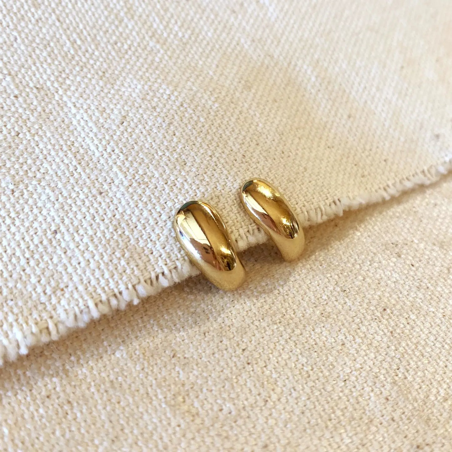 Polished Curved Stud Earrings